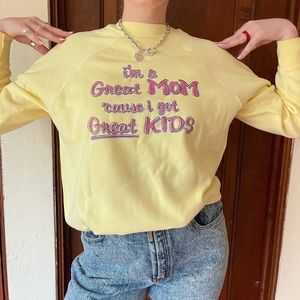 VTG 80s "Great Mom" Pale Yellow Crewneck by Grand Illusion